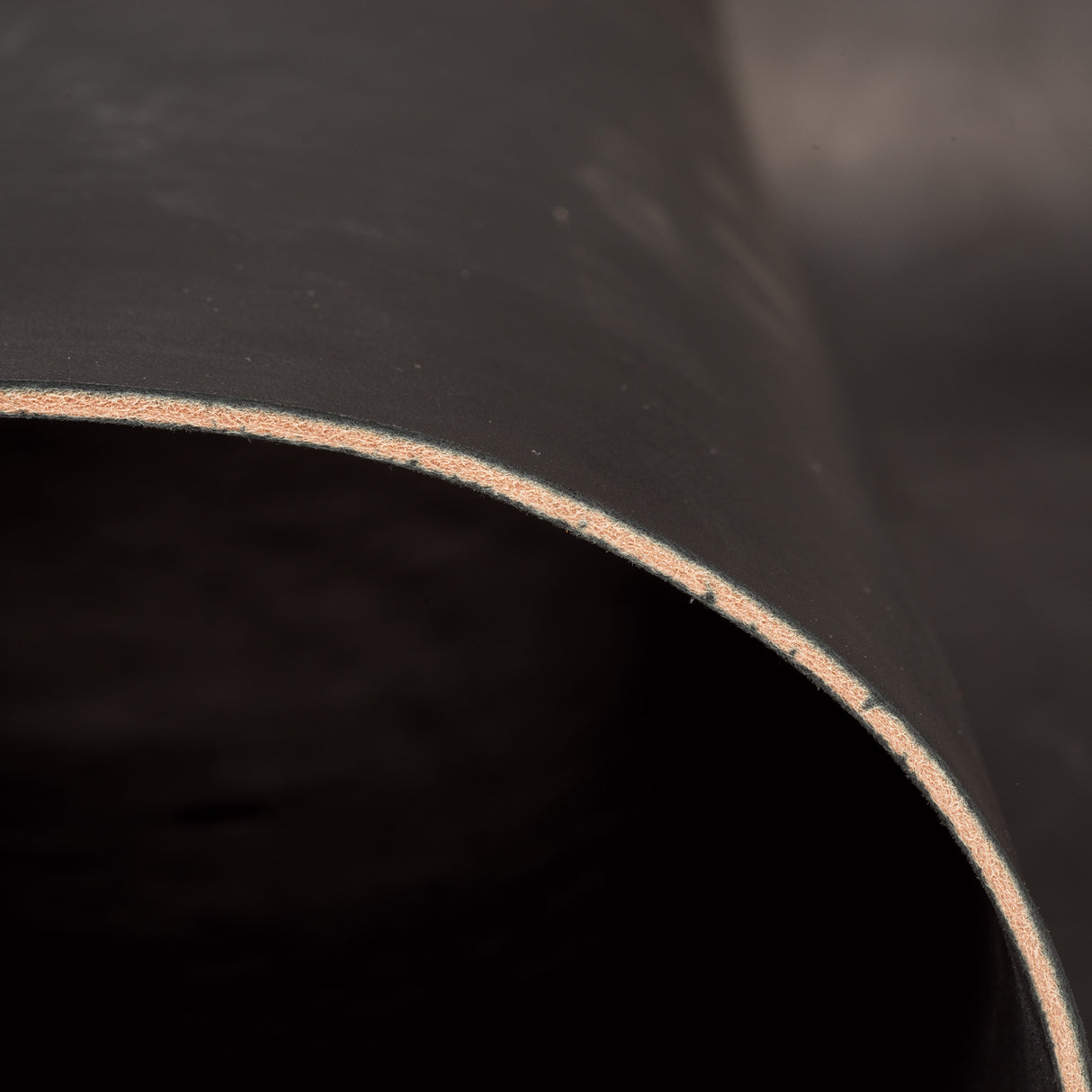 CHAHINLEATHER® Black Heavy Harness Leather