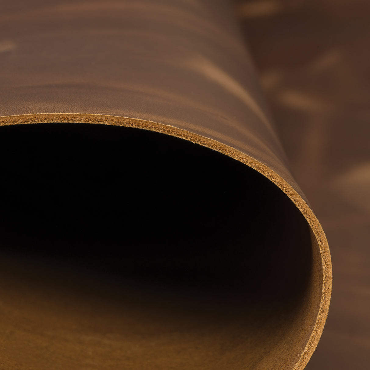 Jasper Pull Up Leather, Desert, Side