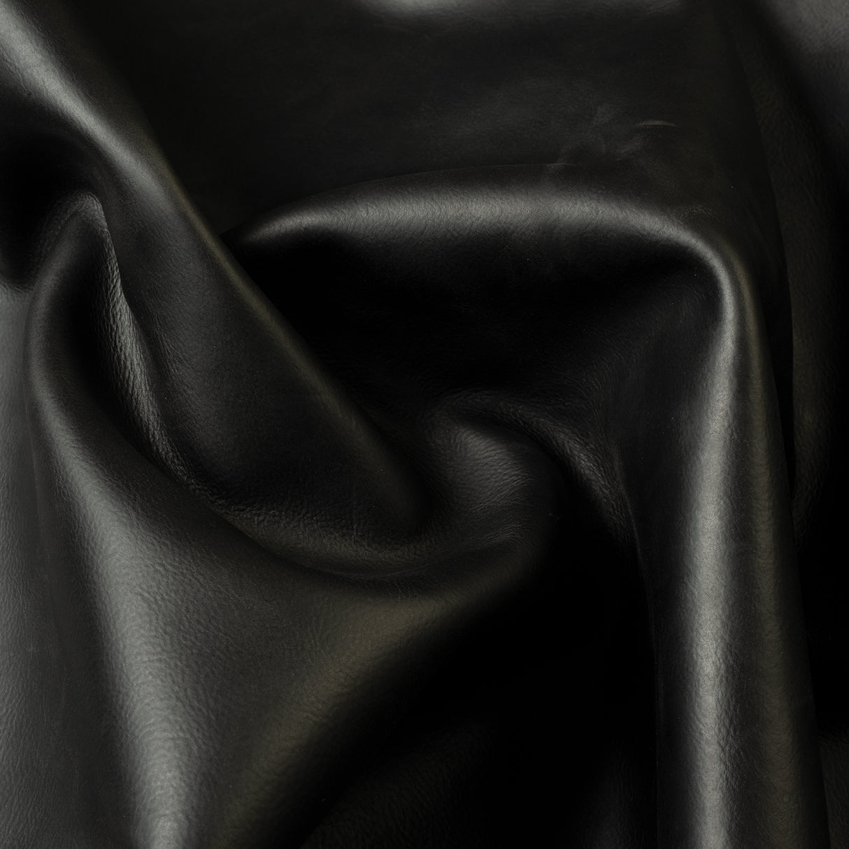 Frontier Pull-Up Leather