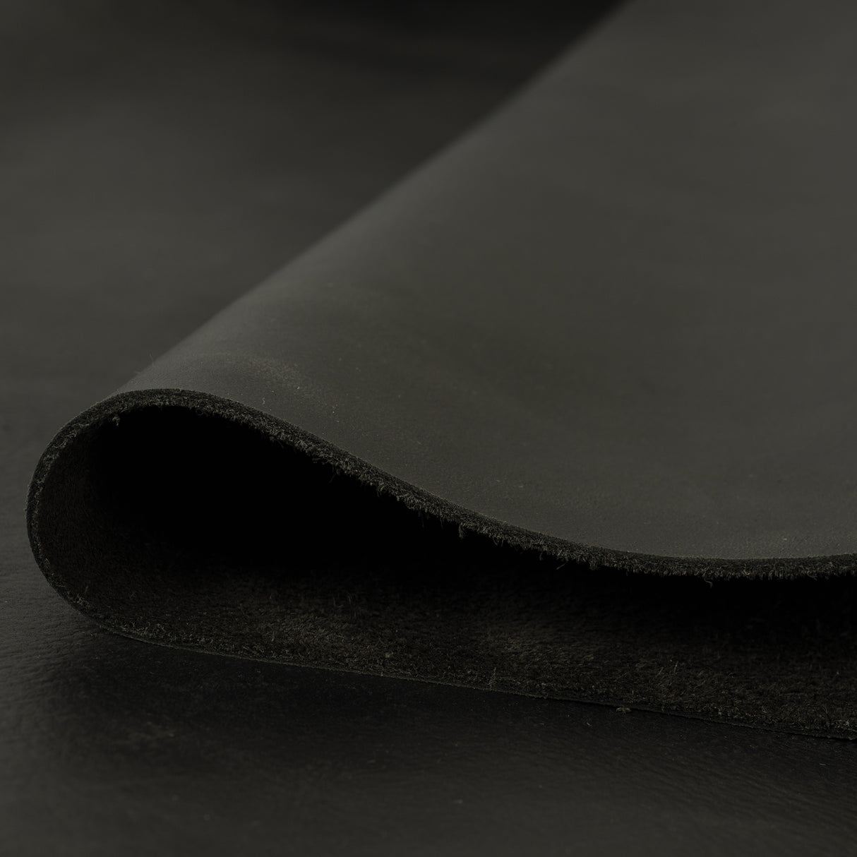 Frontier Pull-Up Leather