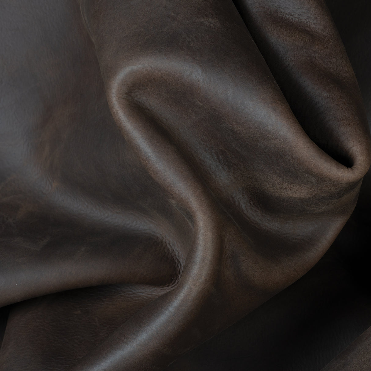 Frontier Pull-Up Leather