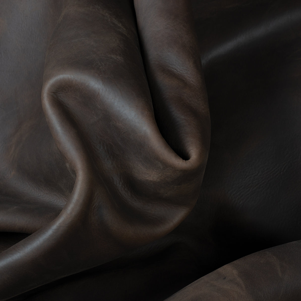 Frontier Pull-Up Leather