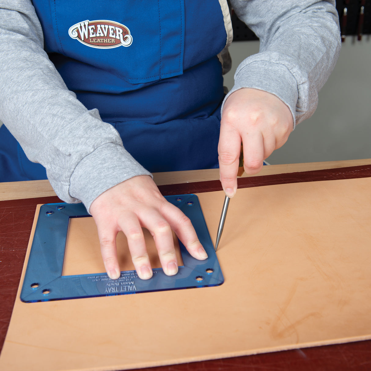 #4 Heavy-Duty Scratch Awl 3-1/2"