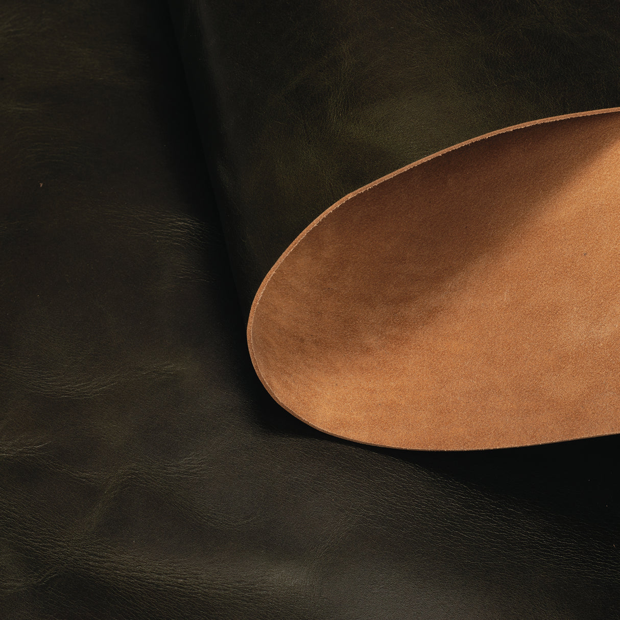 Solstice Pull-Up Leather Hide