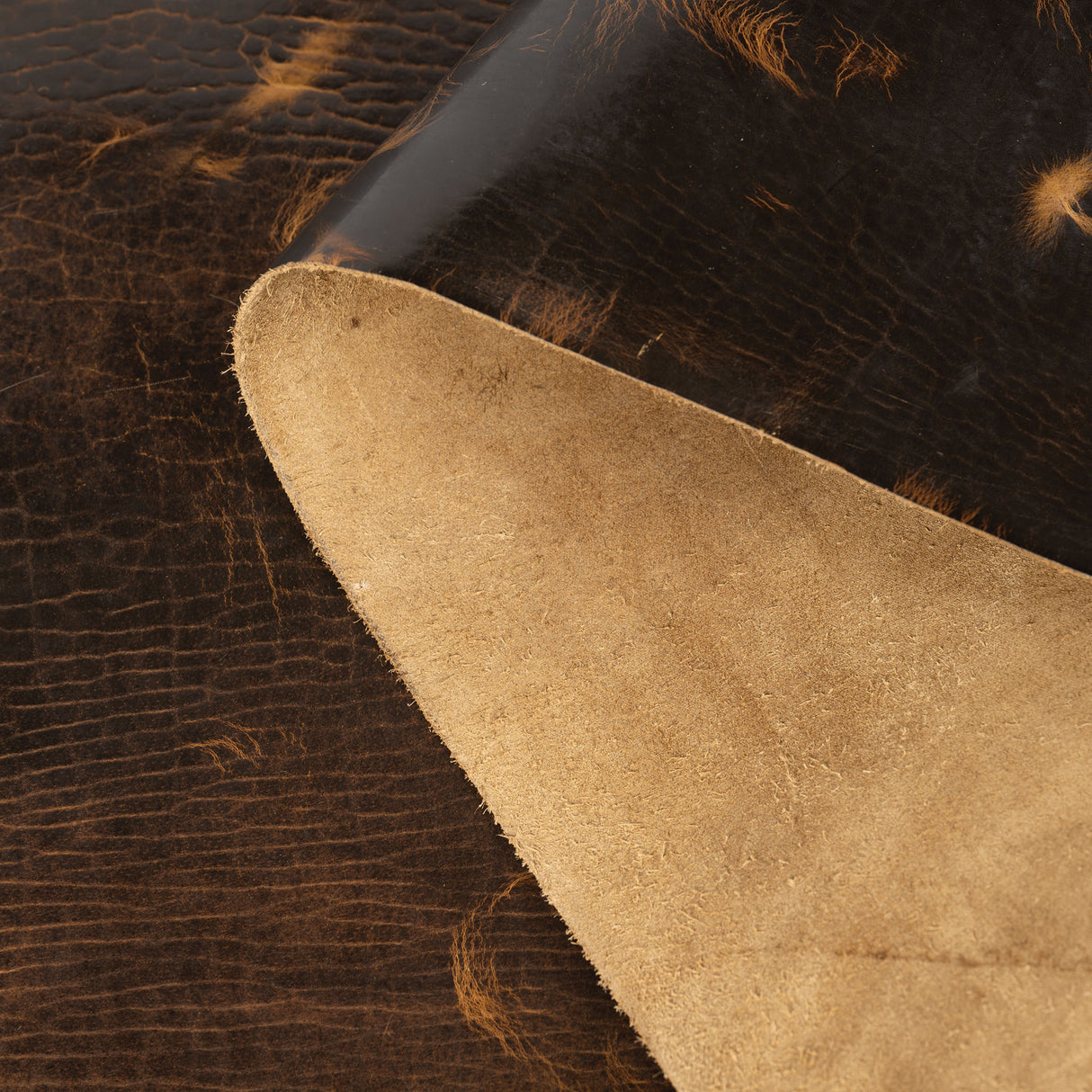 Burnt Chiptan American Bison Leather, 3/4 oz.