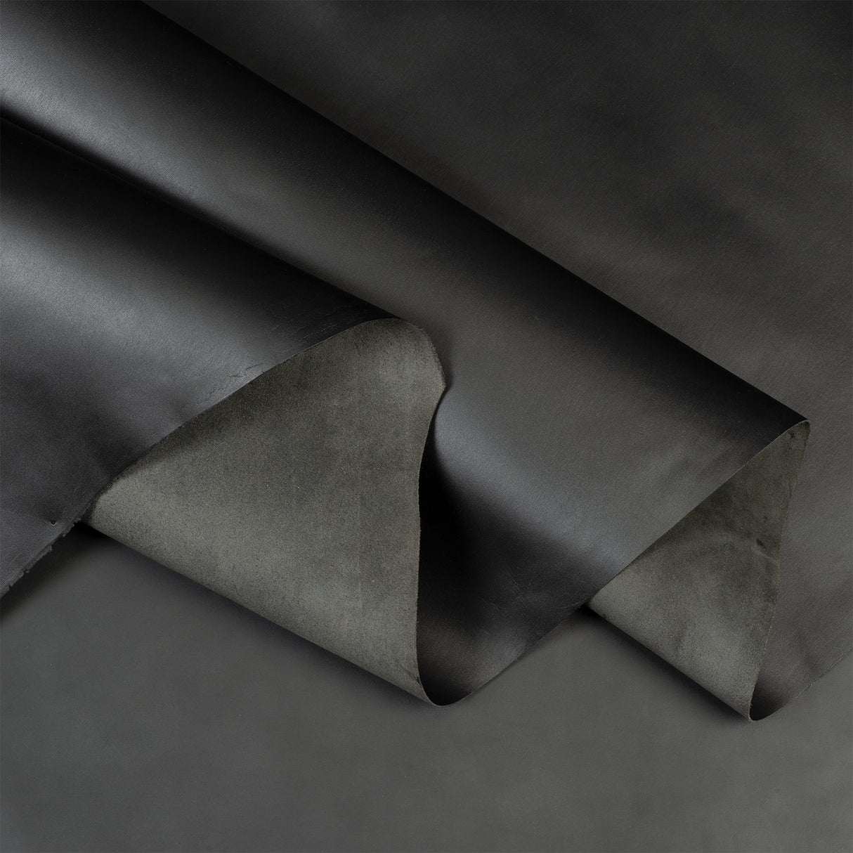 Chrome Tanned Water Buffalo Leather, 2-3 oz.