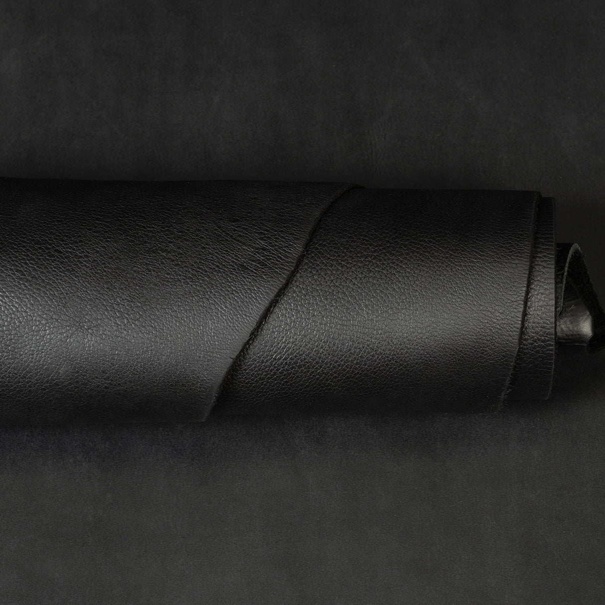 Cowboy Pull-Up Leather, Side, 5 to 6 oz.