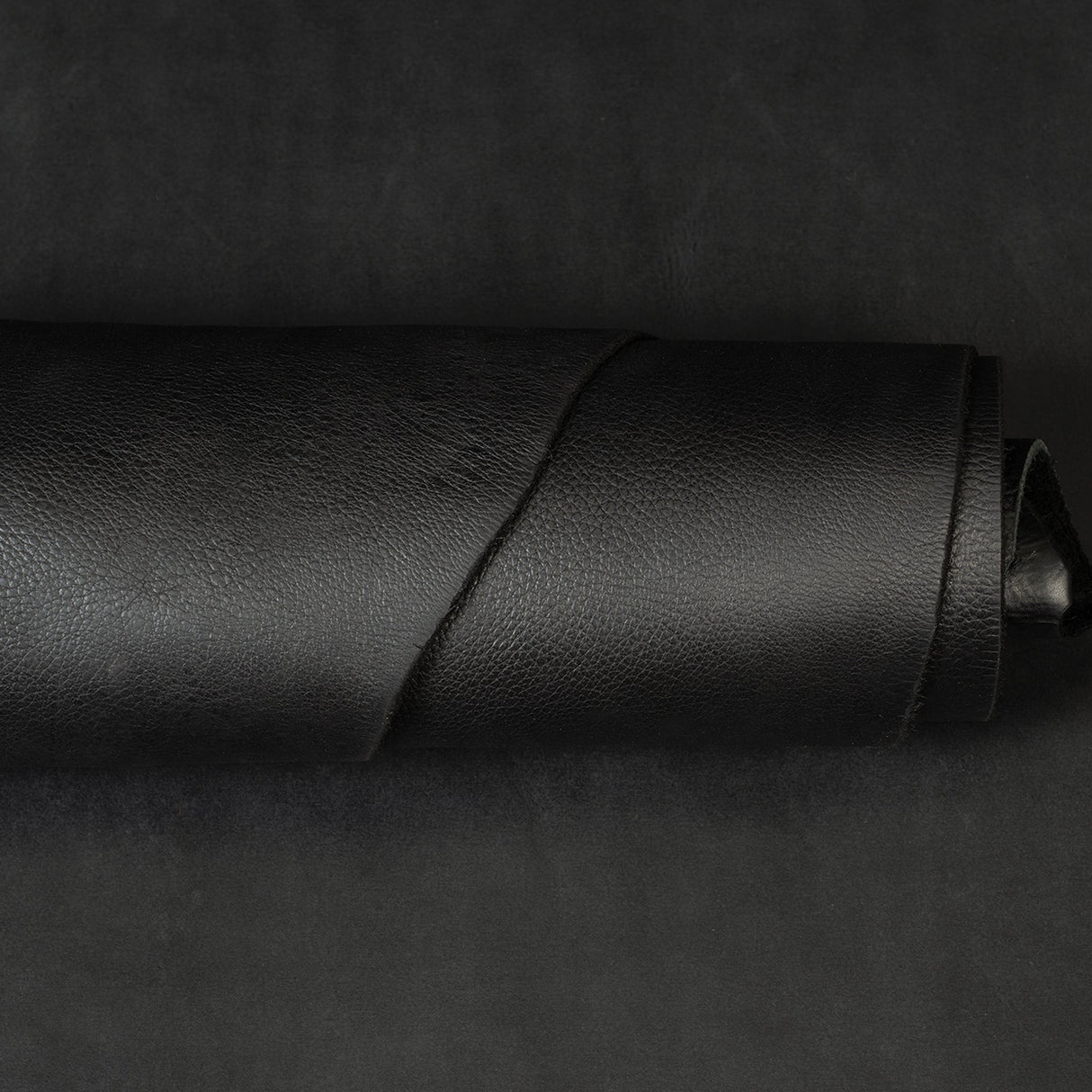 Sample, Cowboy Pull-Up Leather, Side, 5 to 6 oz.