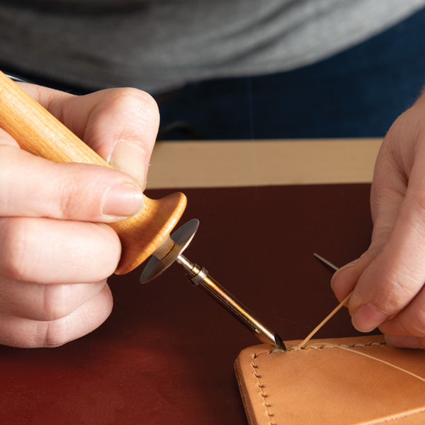 Thread Trimming & Wood Burning Tool