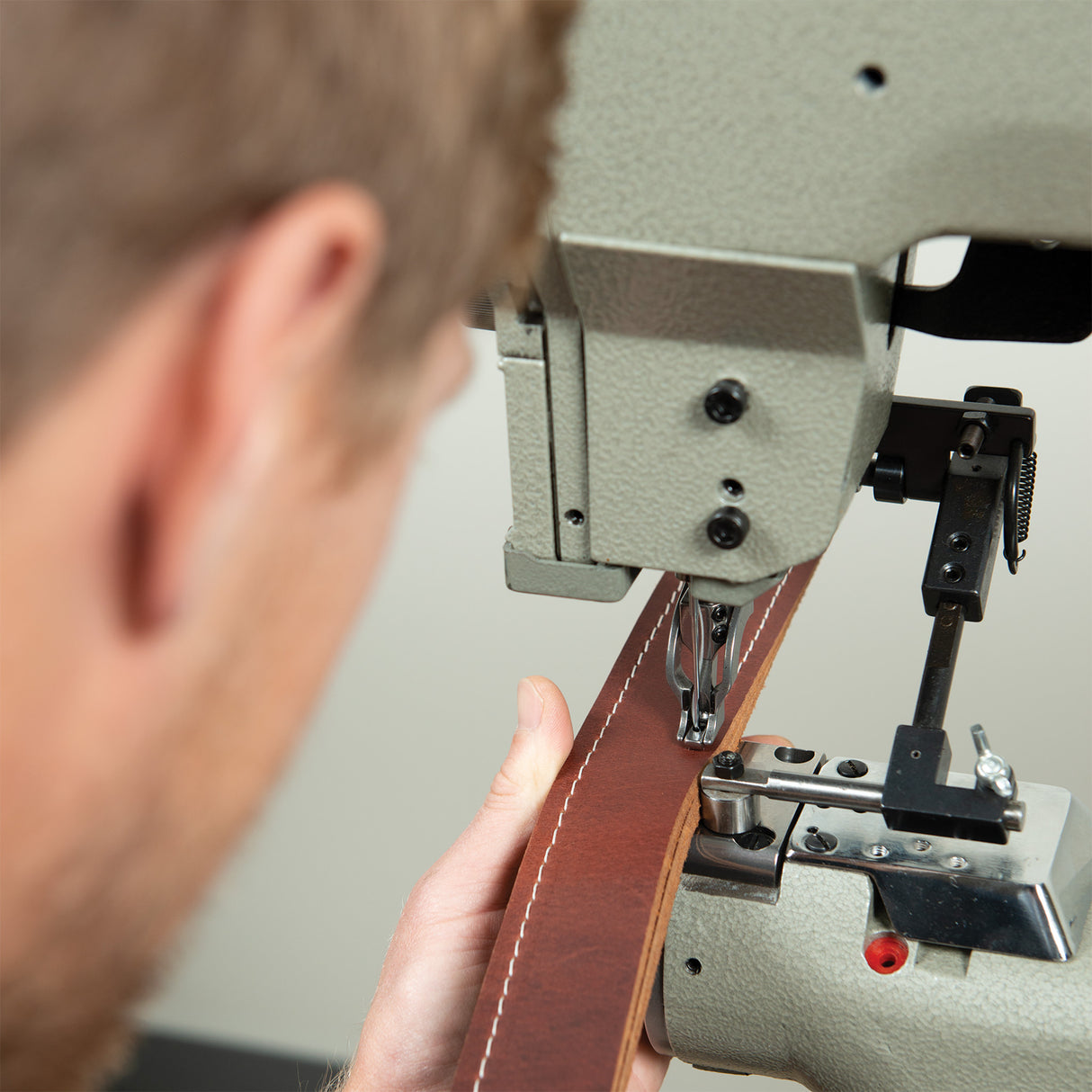 Weaver 205 Leather Sewing Machine, Complete with Stand and Servo Motor, front