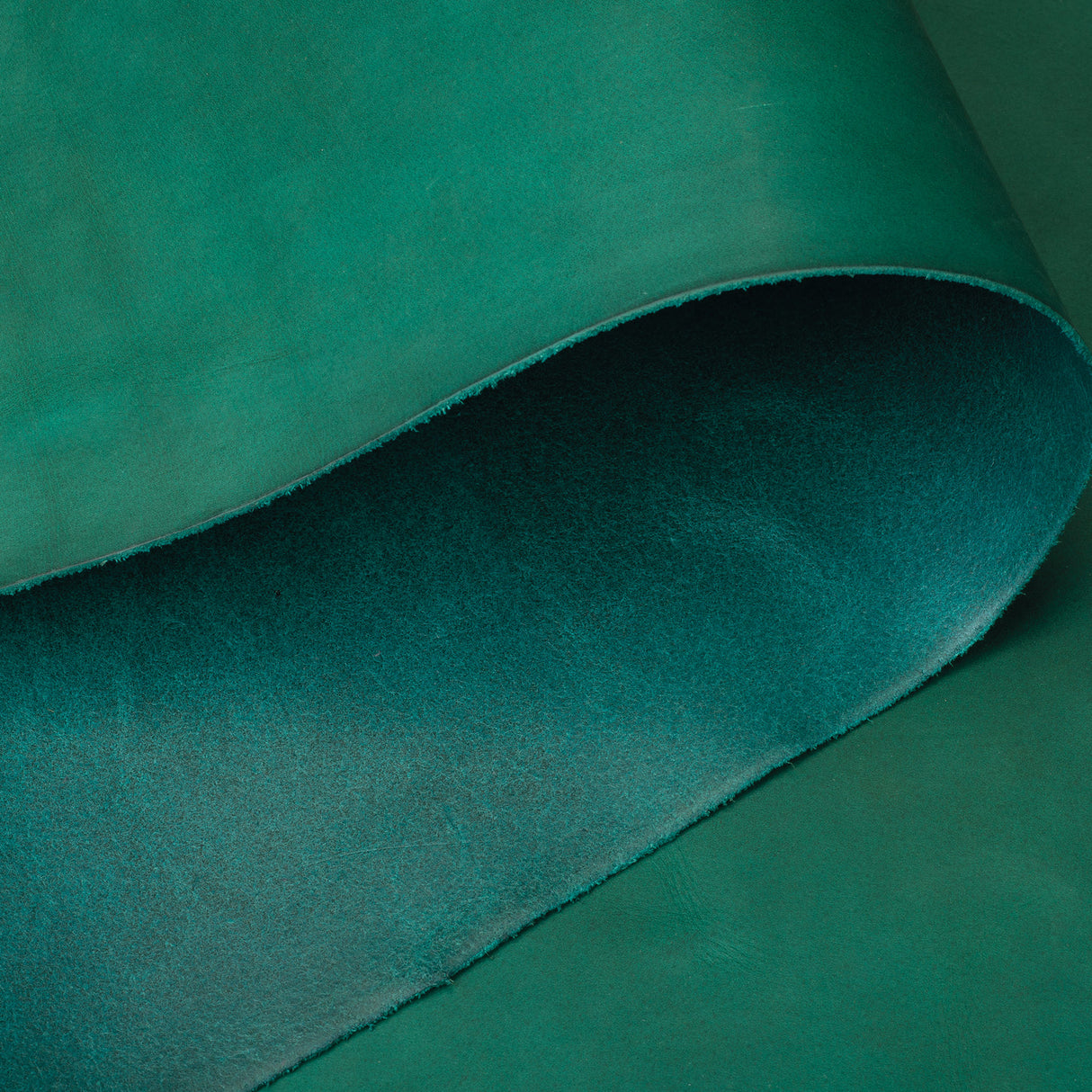 CHAHINLEATHER® English Bridle Sides, Desert Collection, 3-4 oz.