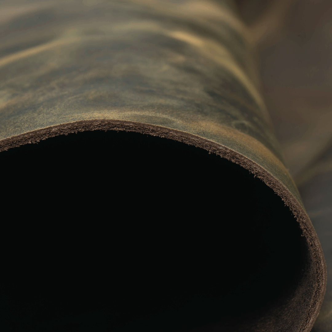 Santa Rosa Oily Pull-Up Leather, 3/4 oz.