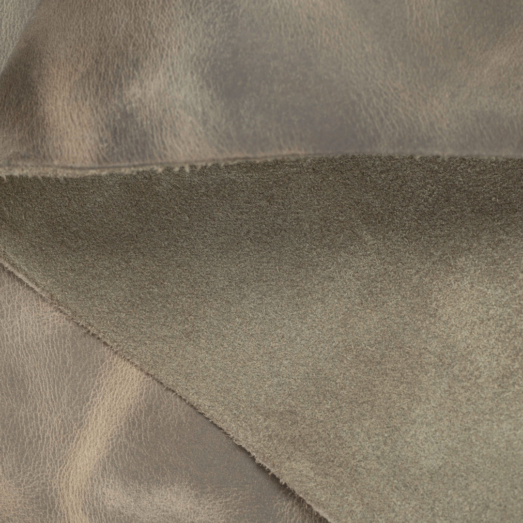 Santa Rosa Oily Pull-Up Leather, 3/4 oz.