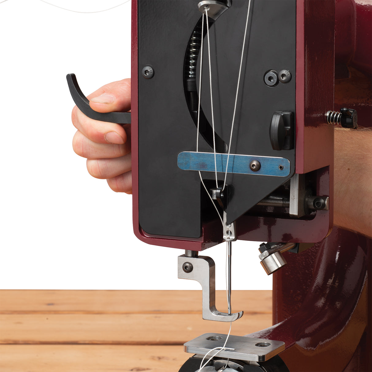 Master Tool Cub Manual Leather Sewing Machine, Aluminum