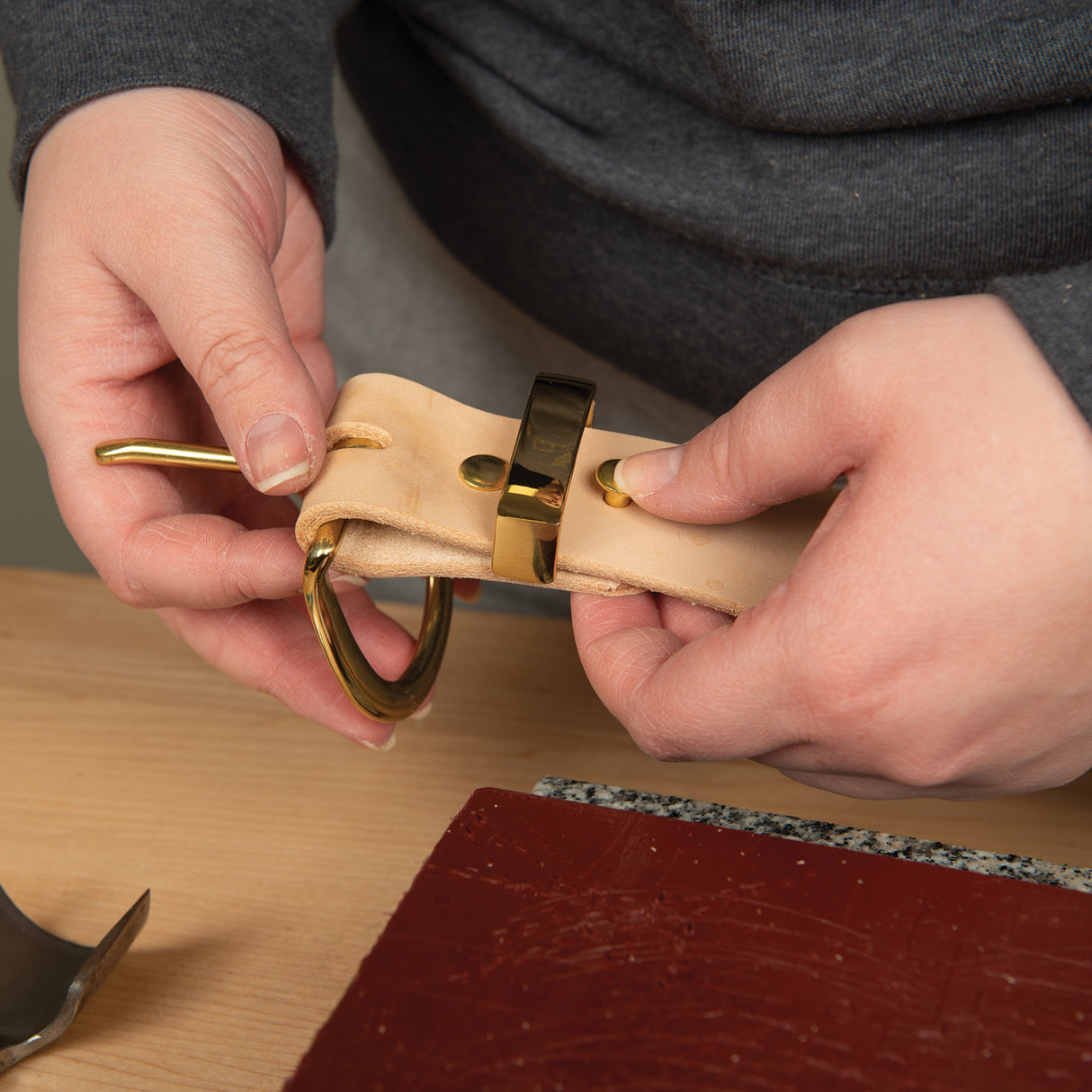 10-Pack of #D5038 Chicago Screws, Plain, 1/4"