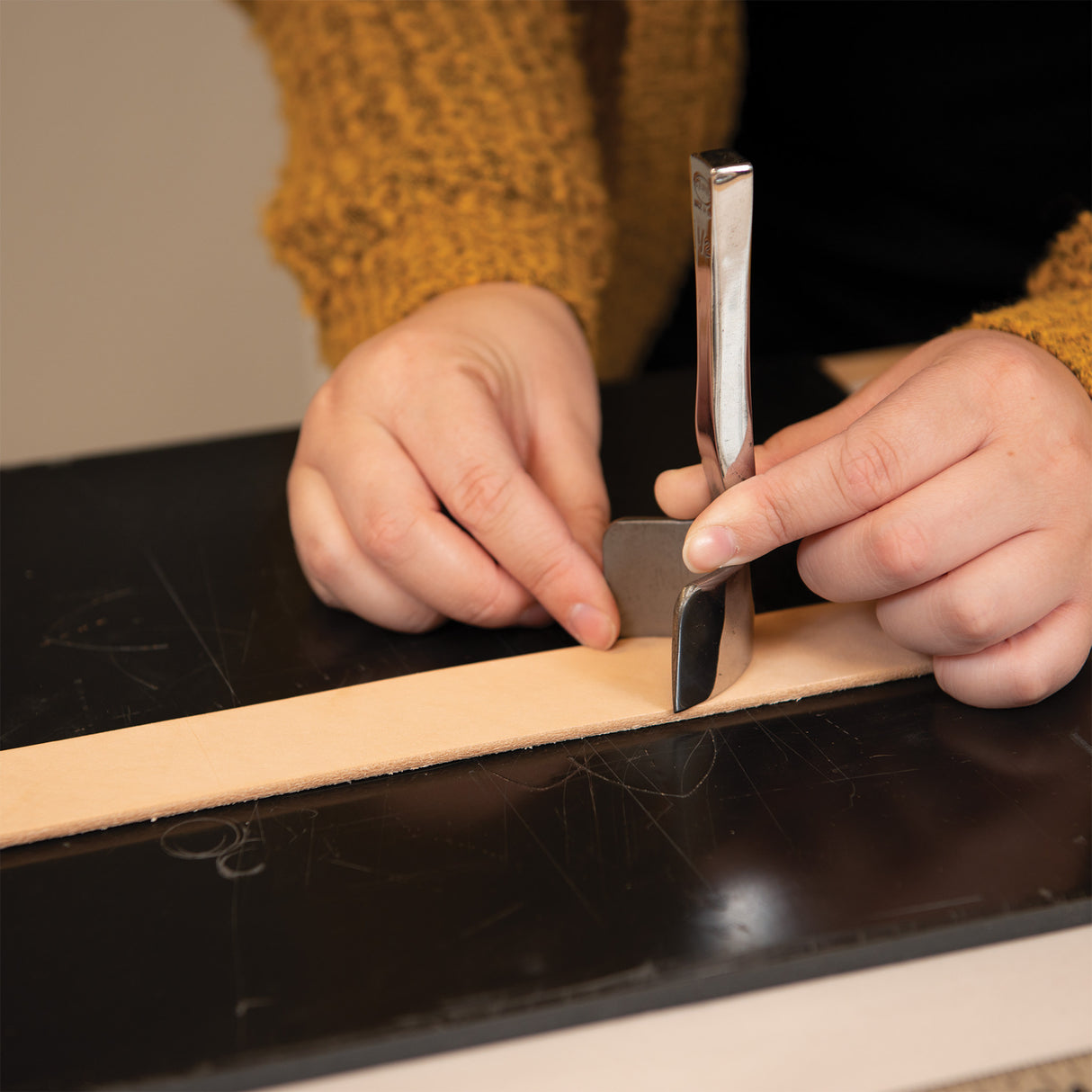 Natural Strap Belt Blank, 8/9 oz.