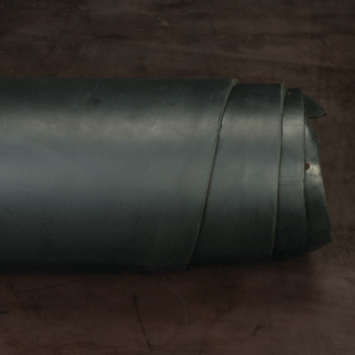 Hermann Oak® Black Drum Dyed Harness Leather