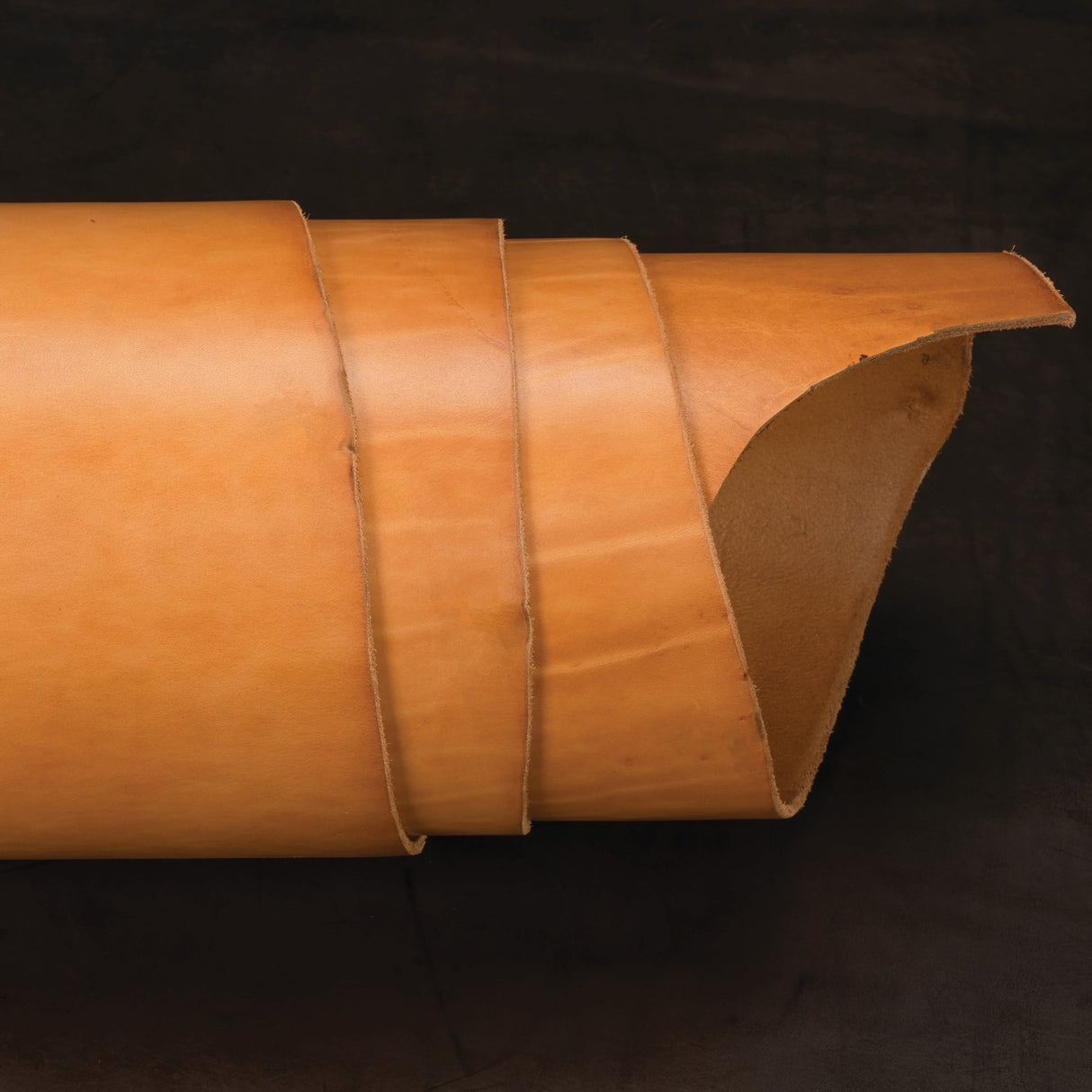 Sample, Hermann Oak® English Bridle Leather, 10 to 12 oz.