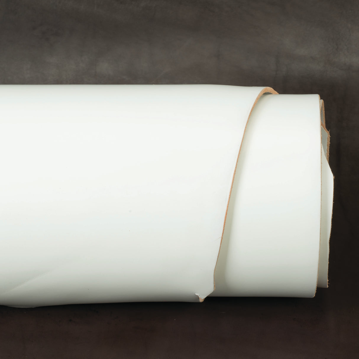 CHAHINLEATHER® Pigmented Strap Leather