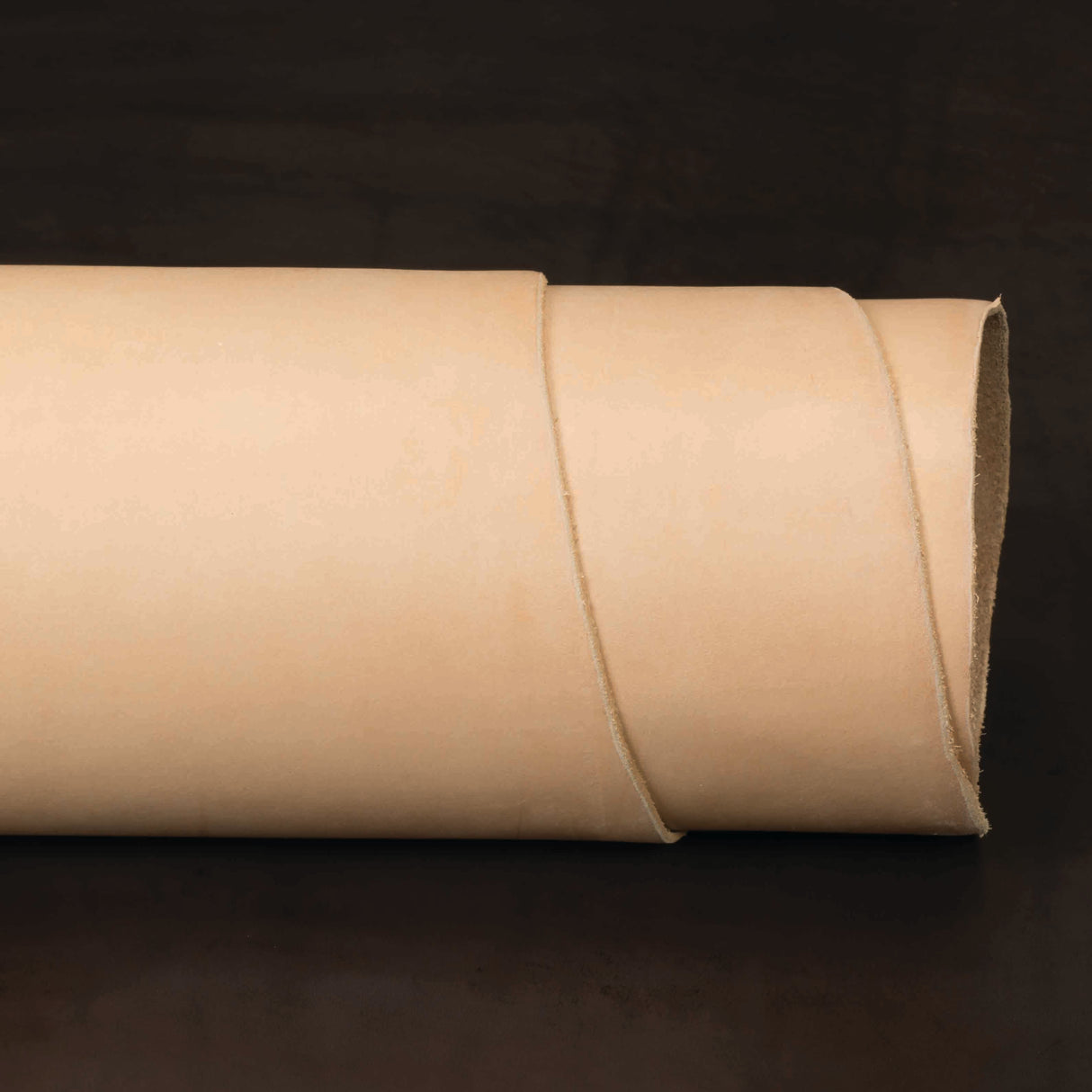 Sample, CHAHINLEATHER® Veg Tanned Natural Strap Leather, Sides