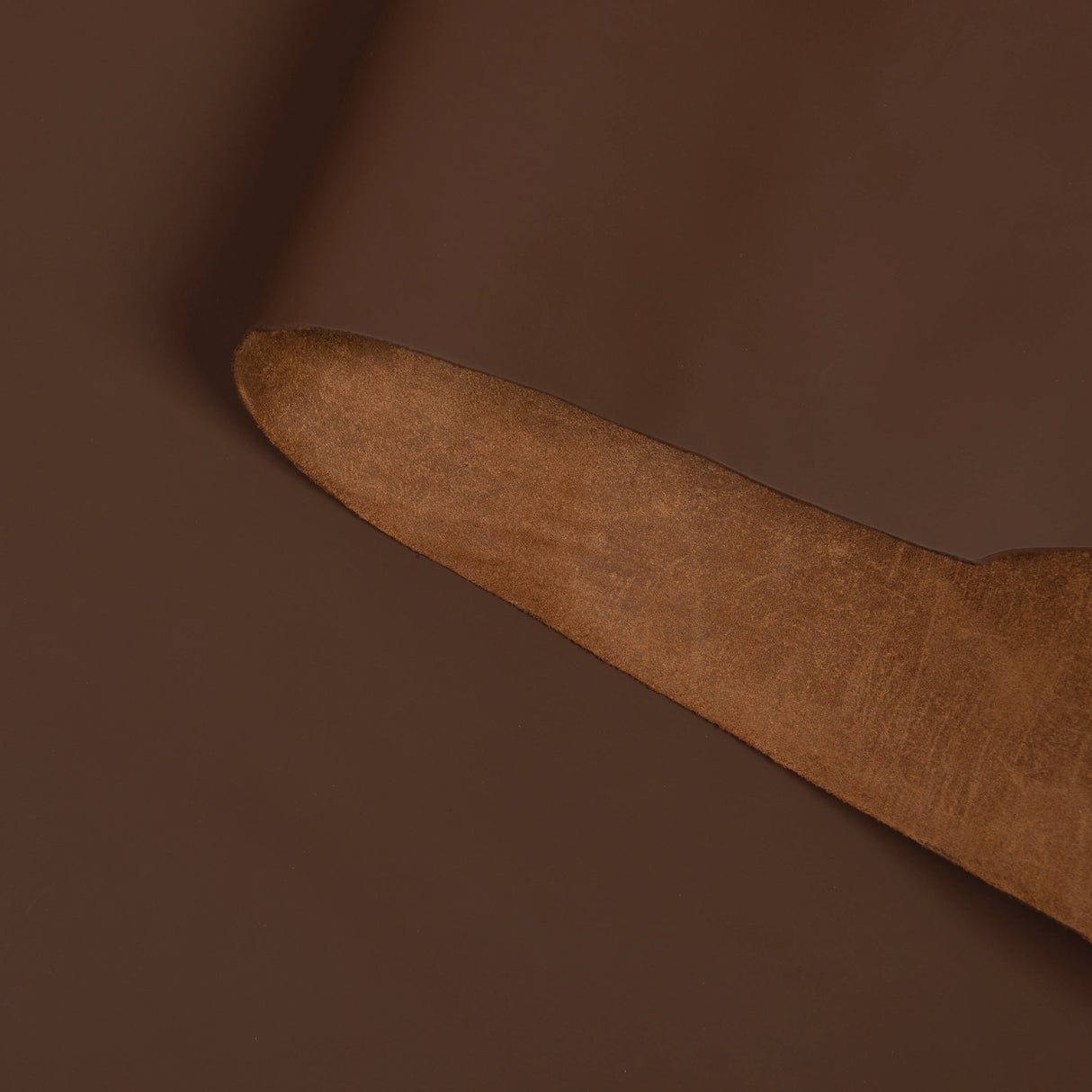 Sample, Pioneer Chrome Oil Tanned Top Grain Leather Side, 4-5 oz