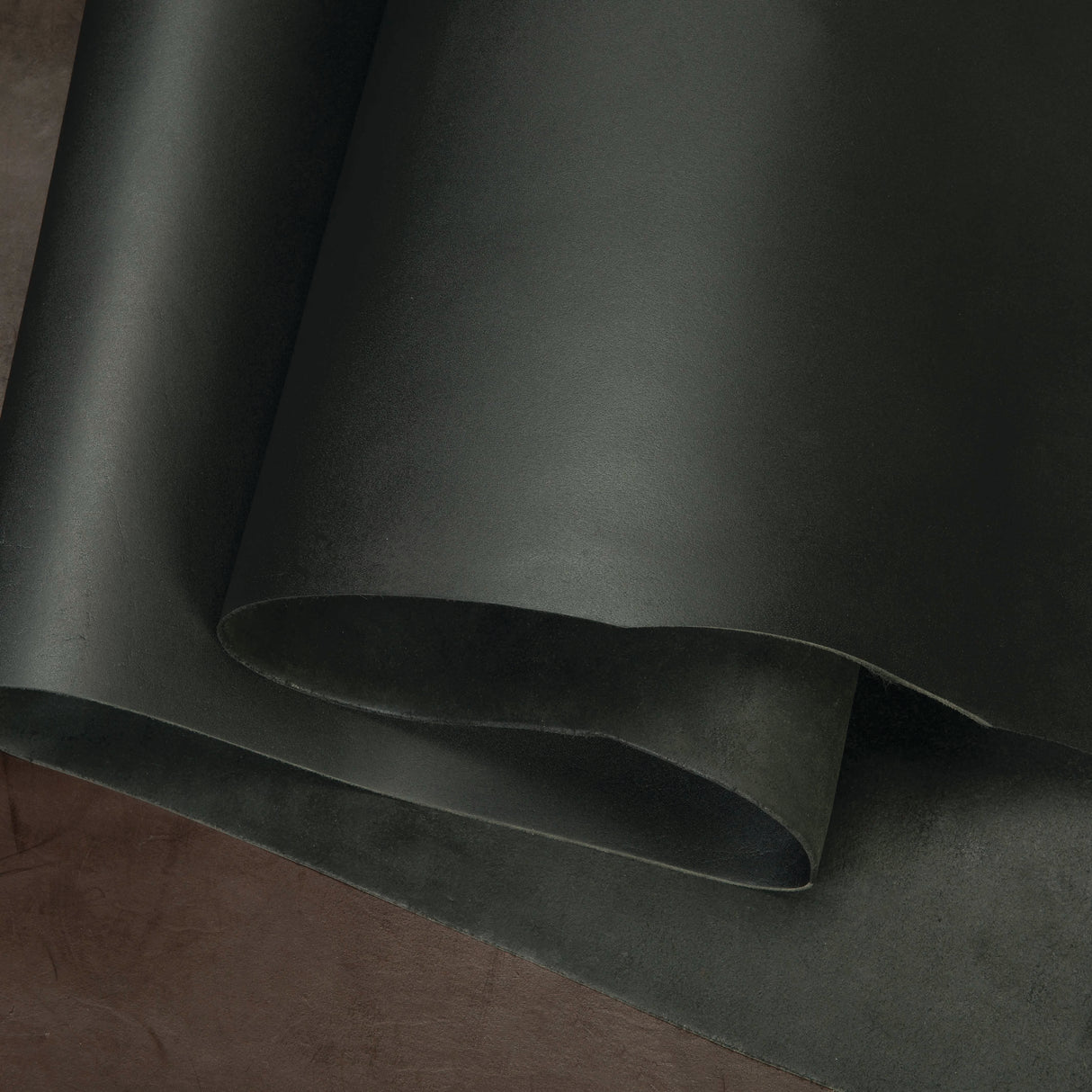 Chrome Tanned Water Buffalo Leather, 5-6 oz.