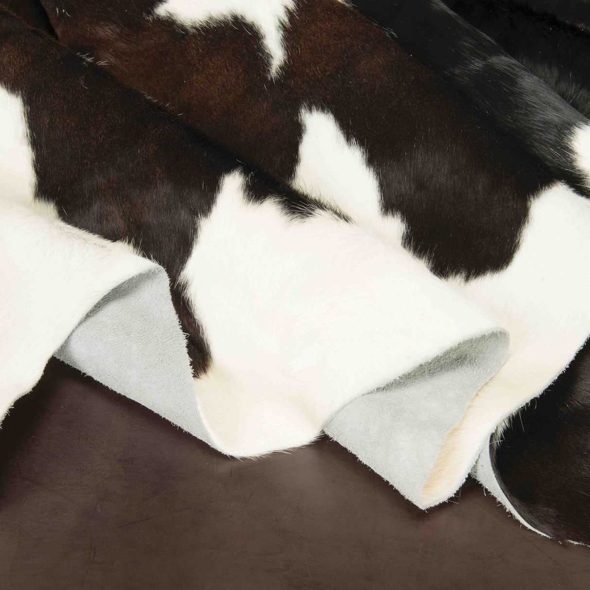 Hair-On Hide Cowhide, 3 to 4 oz.