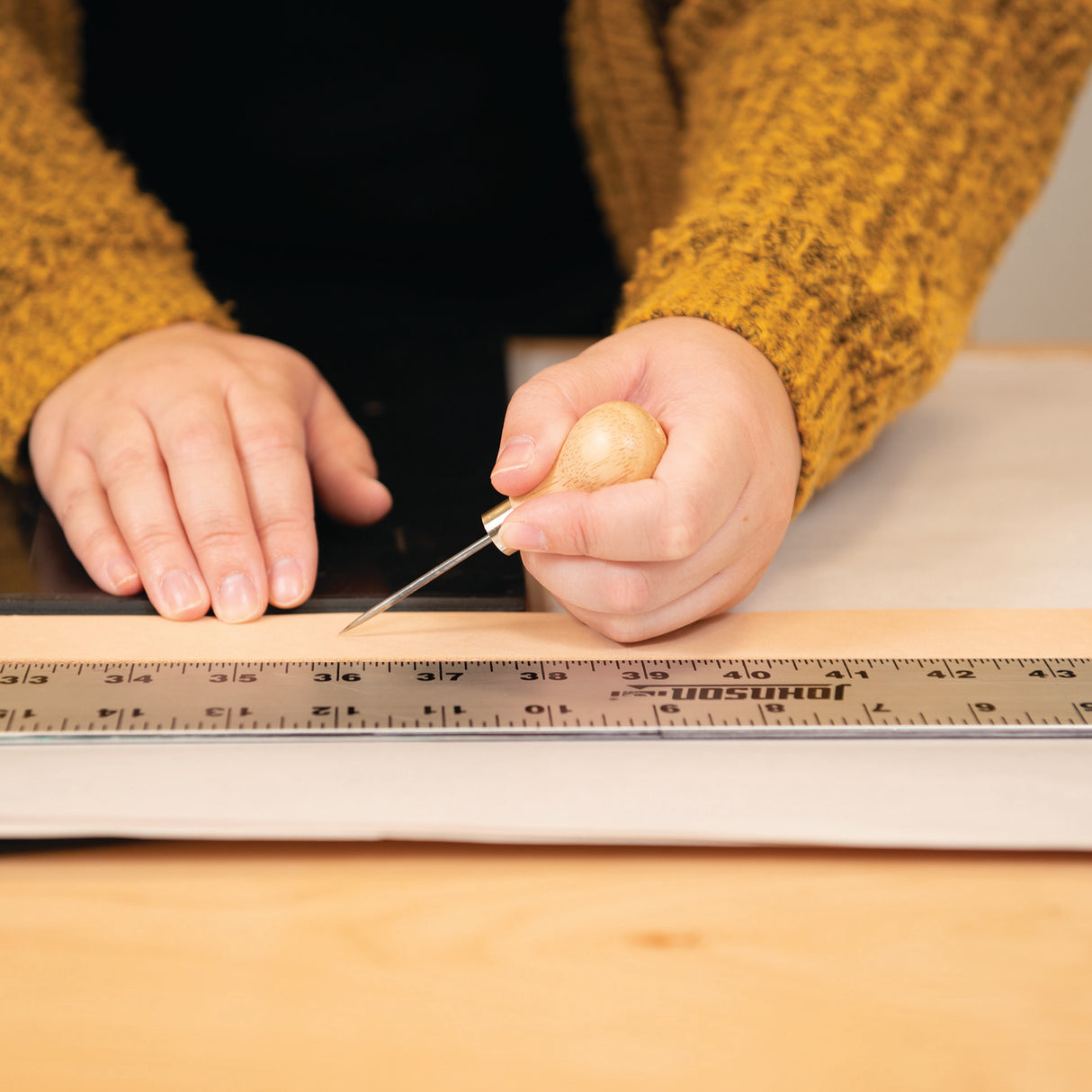 Scratch Awl Tool with Wooden Handle