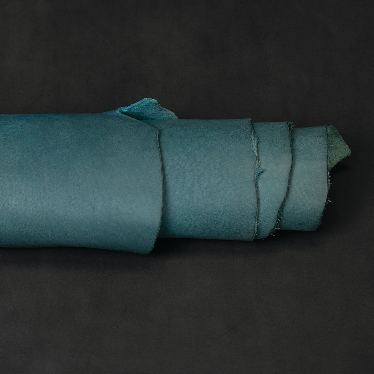 La Bretagna, Arizona Raw Italian Double Shoulders, 4 to 5 oz.