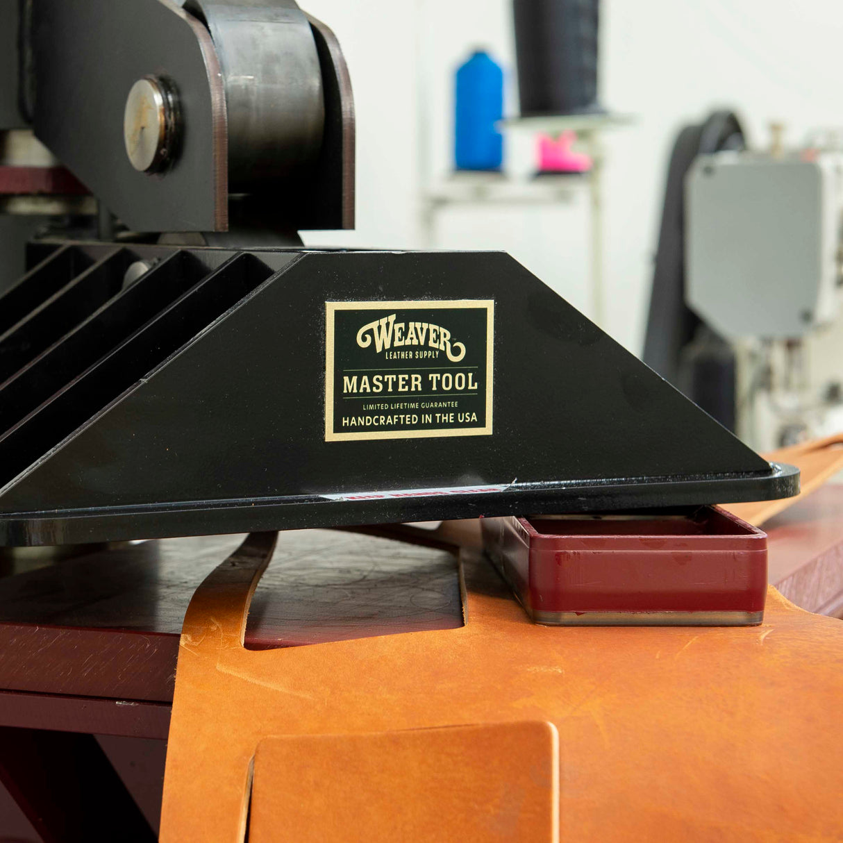 Master Tool Mighty Wonder 8 Ton Hand-Operated Clicker