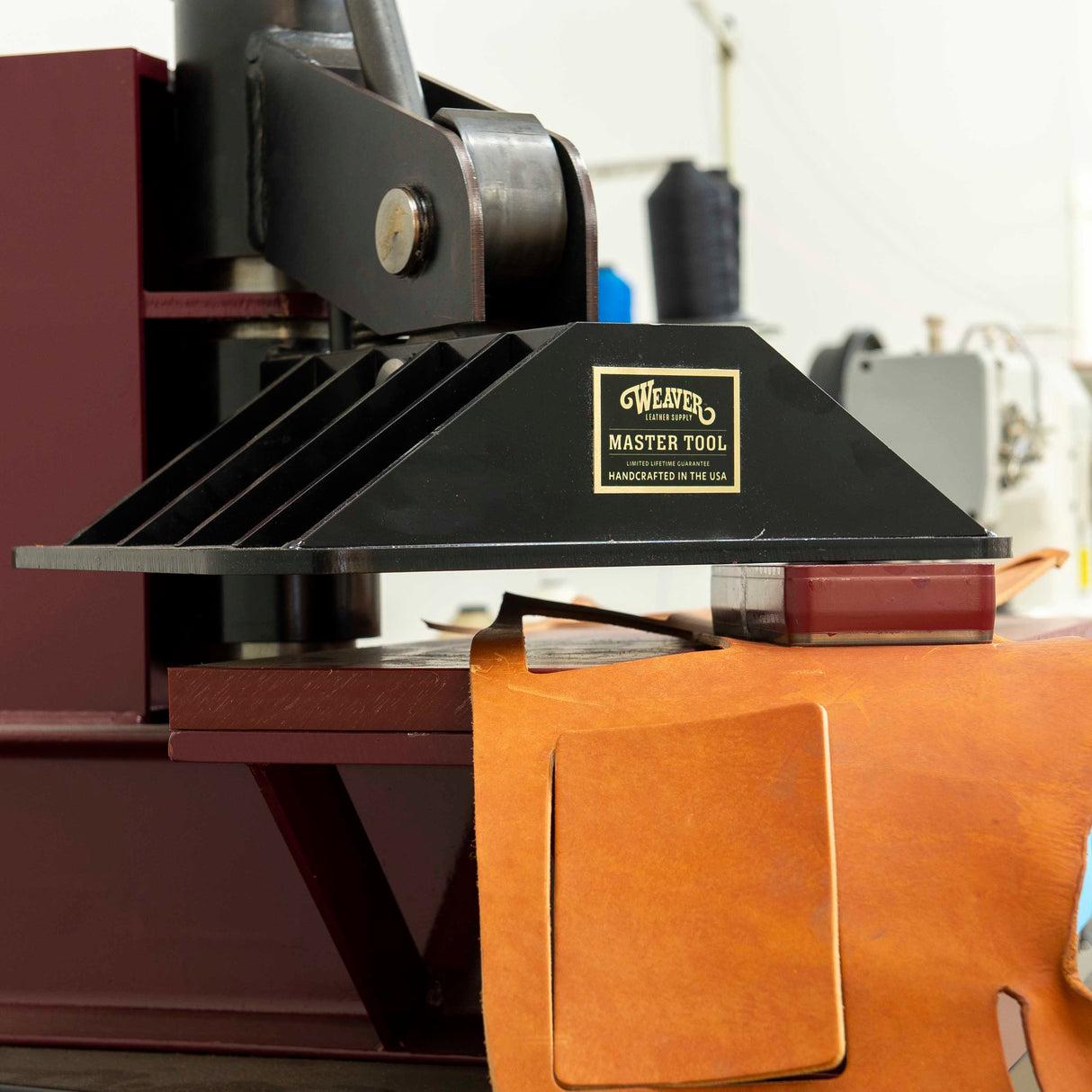 Master Tool Mighty Wonder 8 Ton Hand-Operated Clicker