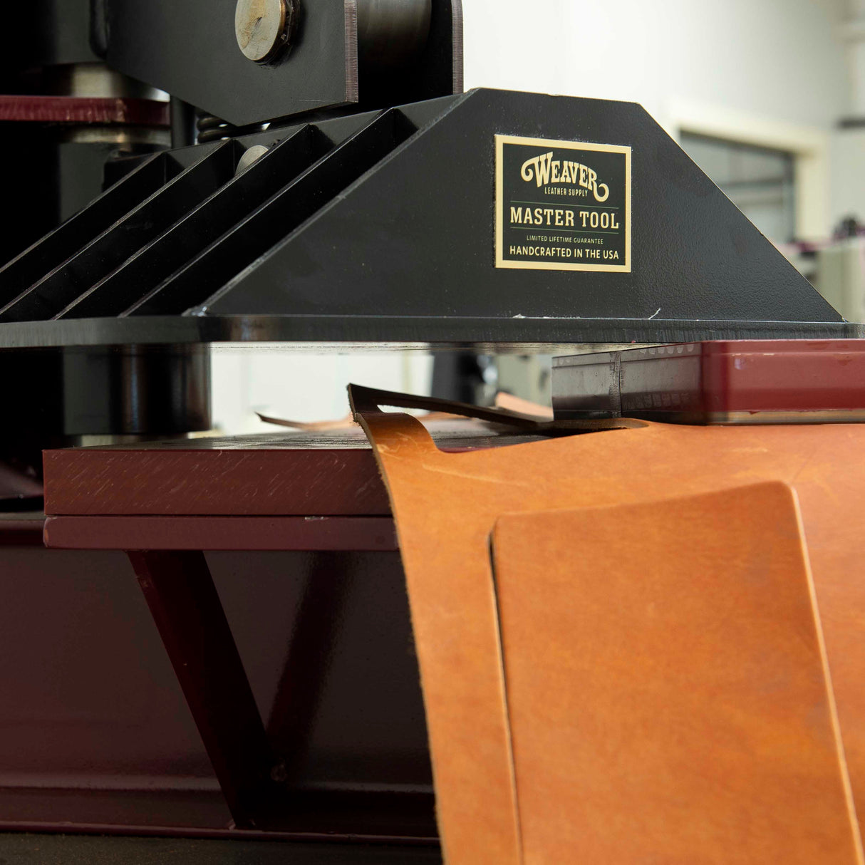 Master Tool Mighty Wonder 8 Ton Hand-Operated Clicker