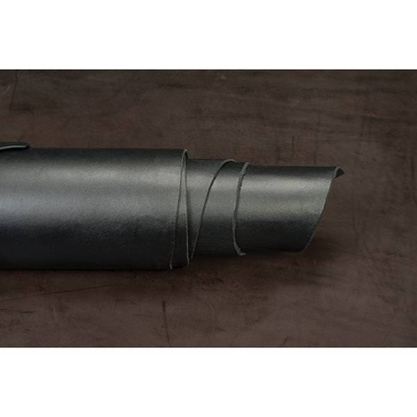 Sample, Black Veg Tanned Strap Leather, 7/8 oz.