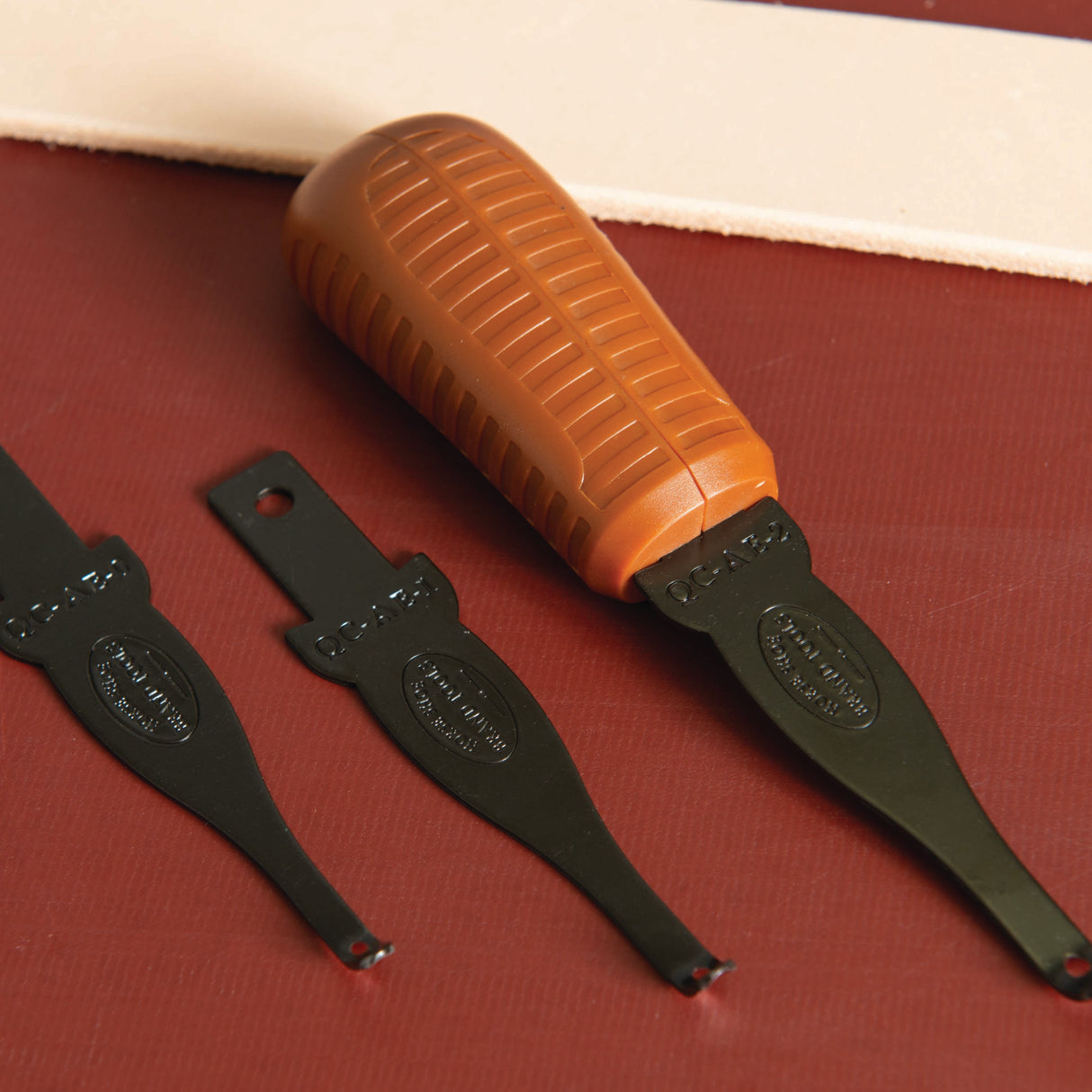 Bissonnette Quick Change Edge Beveler, Handle and 3 Blades (0-2)