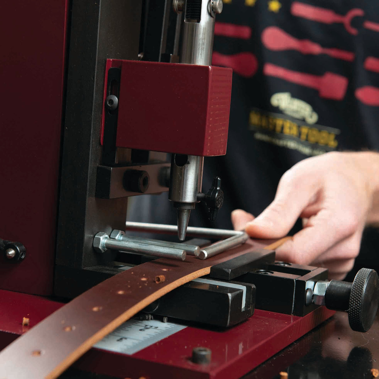 Master Tool Rotary Punch