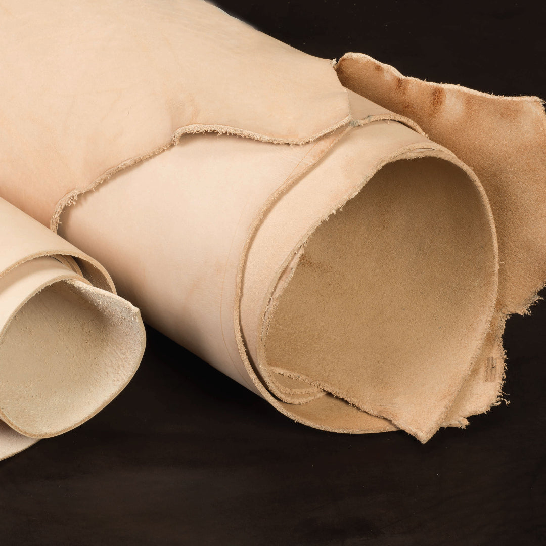 Sample, Veg Tanned Double Shoulders