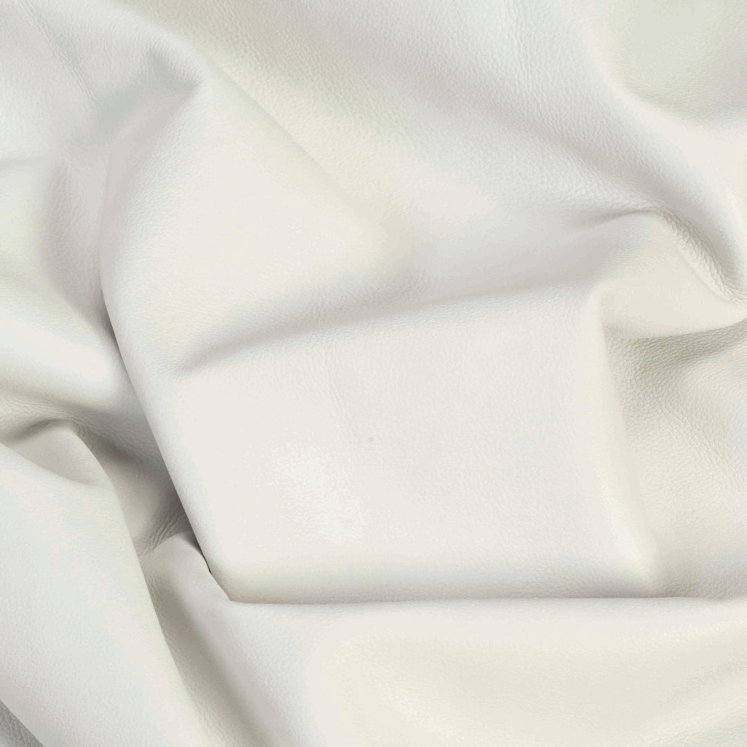 Sample, Deertan Cowhide, 2 to 3 oz.