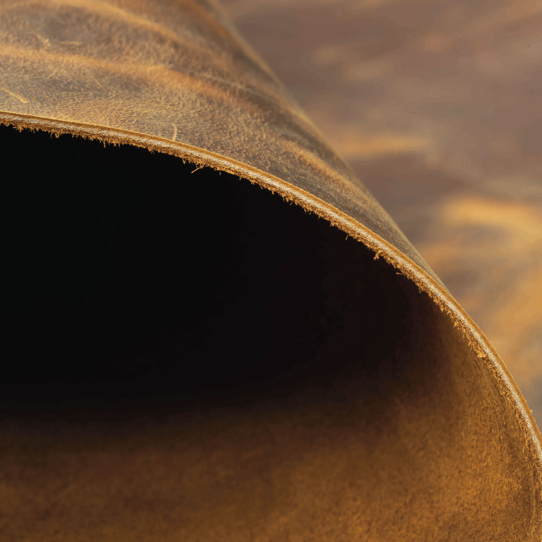 Sample, Santa Rosa Oily Pull-Up Leather, 3-4 oz.