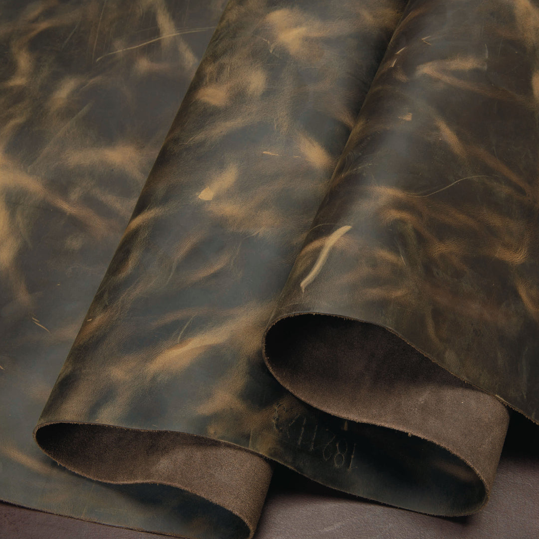 Sample, Santa Rosa Oily Pull-Up Leather, 3-4 oz.