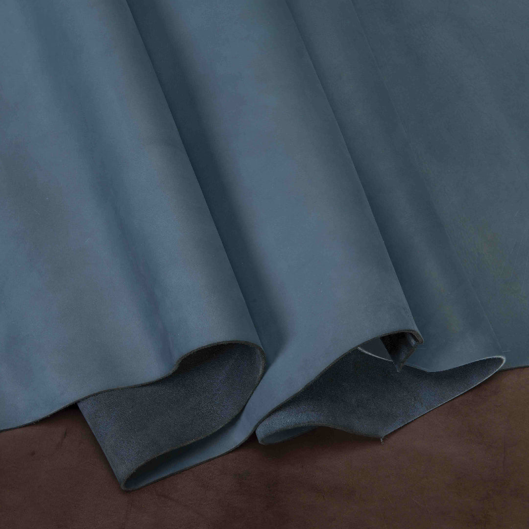 Pioneer Chrome Oil Tanned Top Grain Leather Side, 6-7 oz