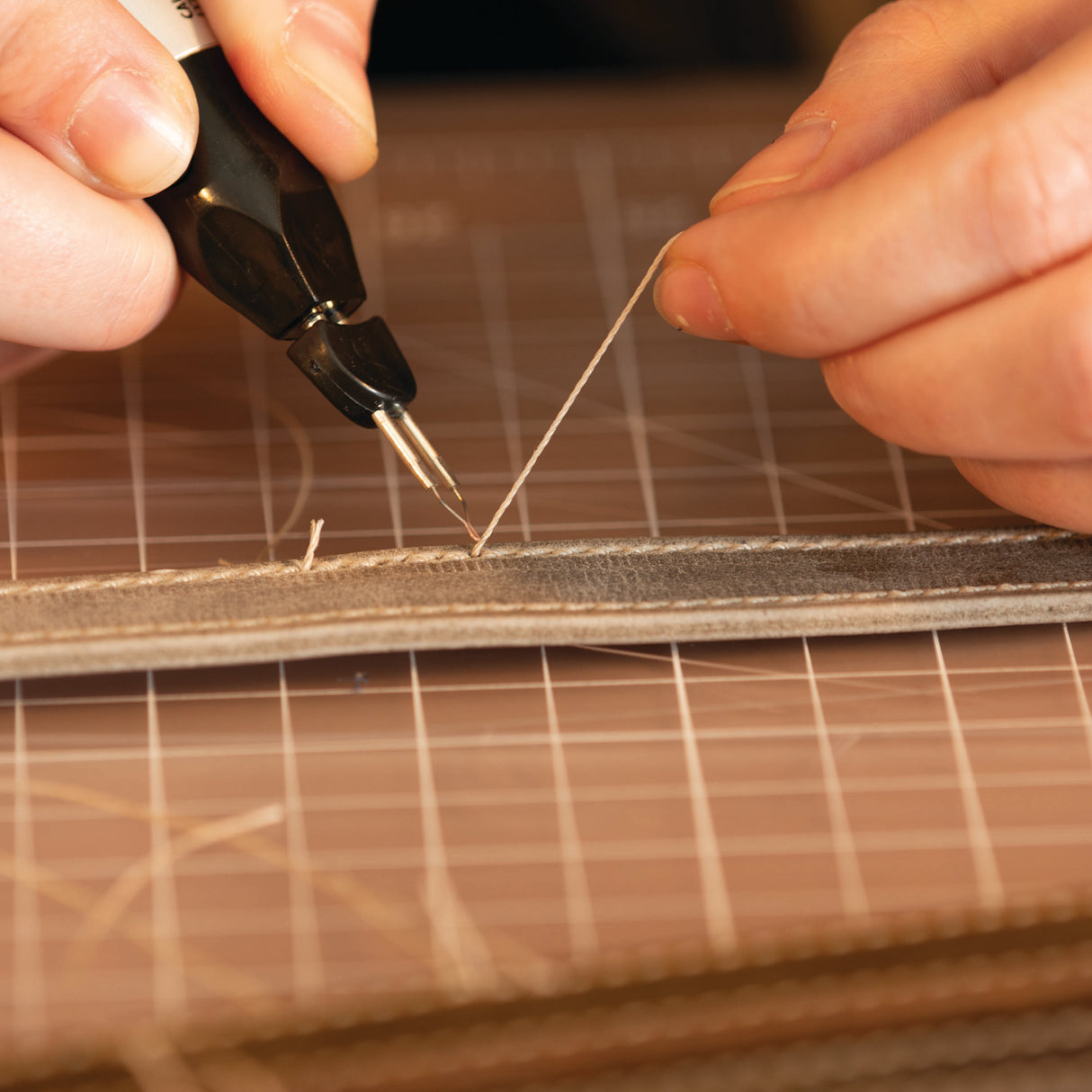 Thread Zap®II Battery-Operated Thread Burner