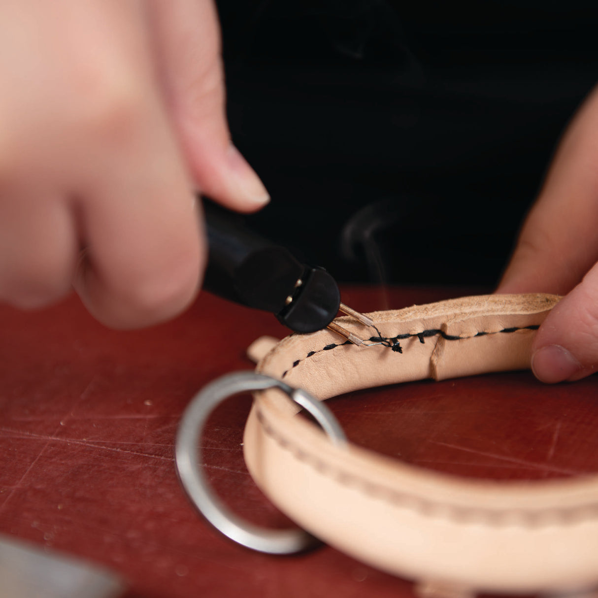 Thread Zap®II Battery-Operated Thread Burner