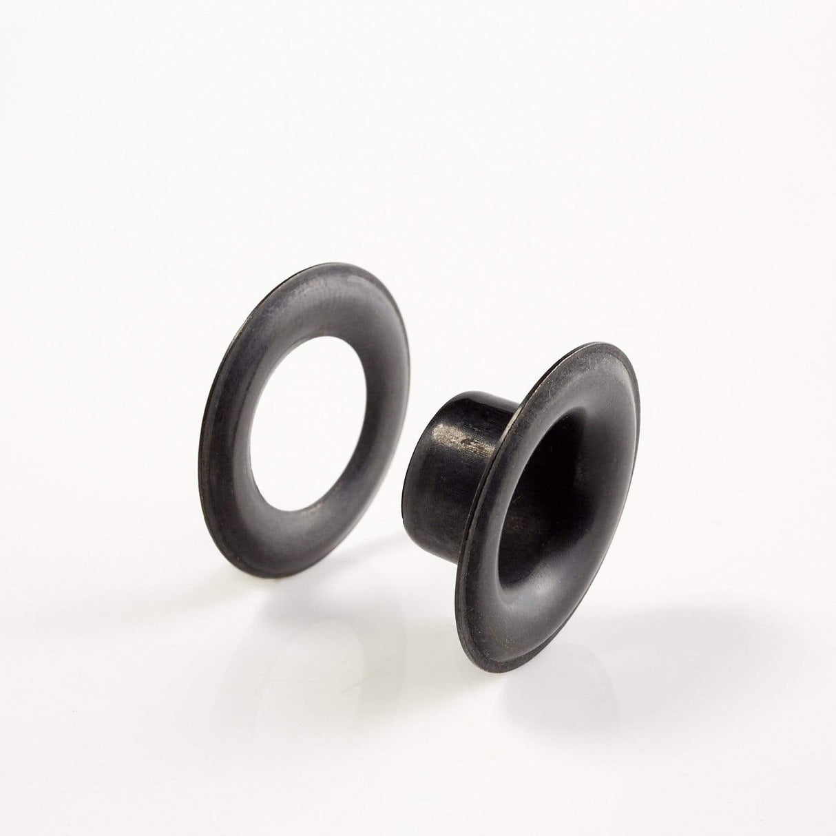 Ohio Travel Bag Fasteners #4 Black, Grommet with Washer, Solid Brass, #GROM-4-BLK GROM-4-BLK