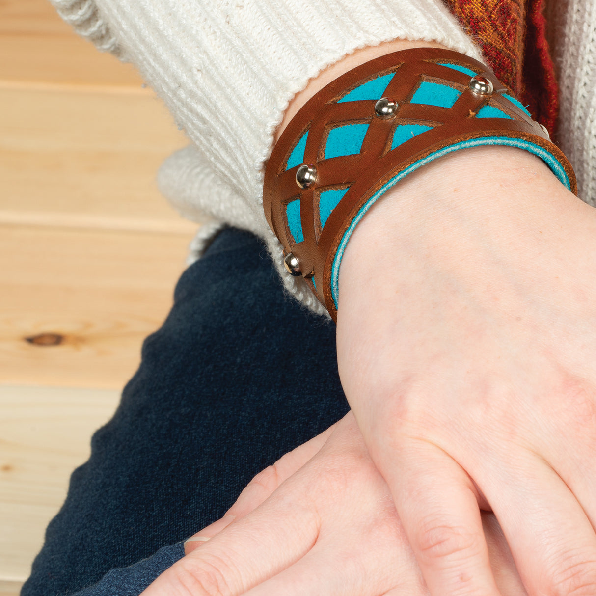 Cross Hatch Cuff Bracelet Project Pack