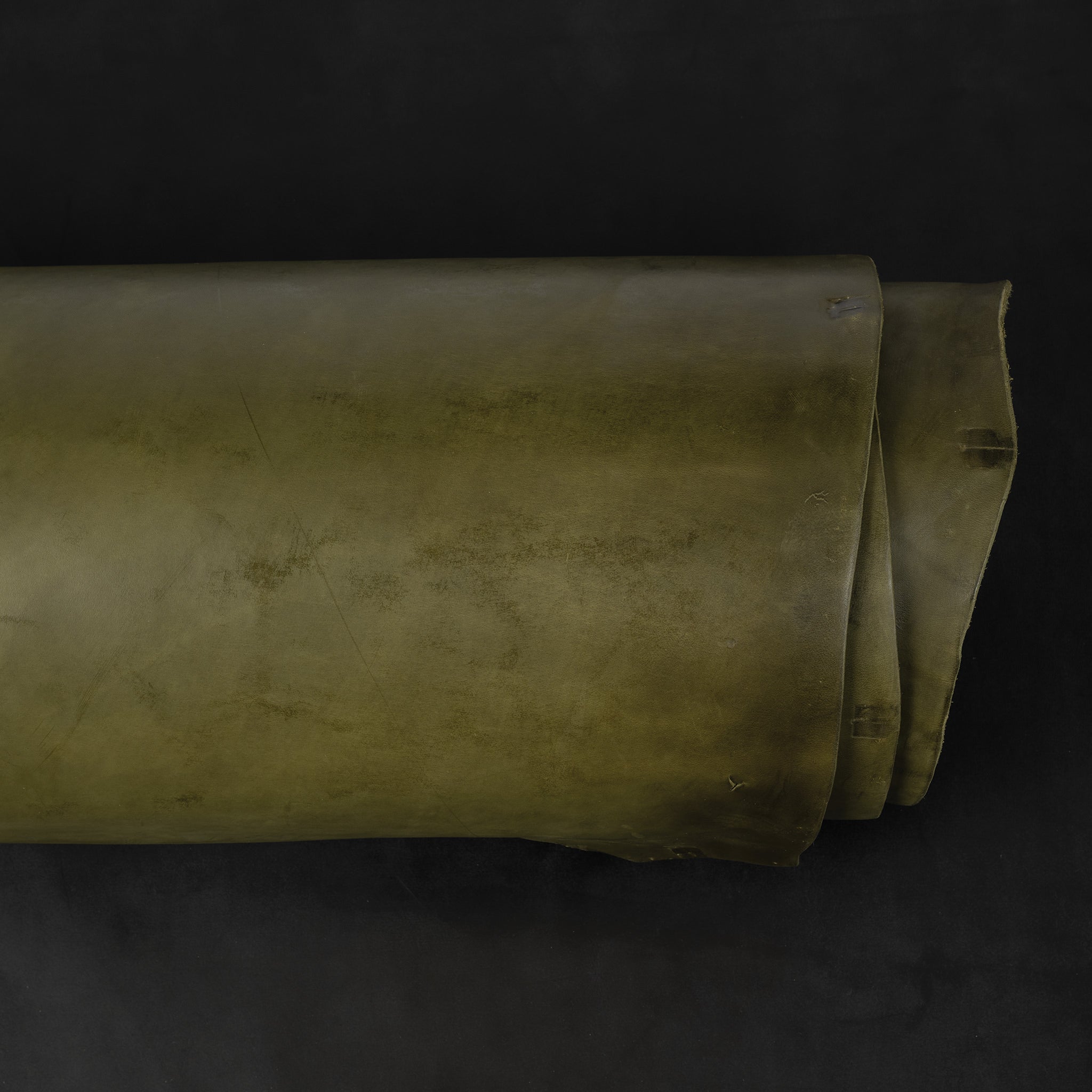 ペレ Hermann Oak Cypress Strap Leather, Olive Veg Tan – Weaver Leather