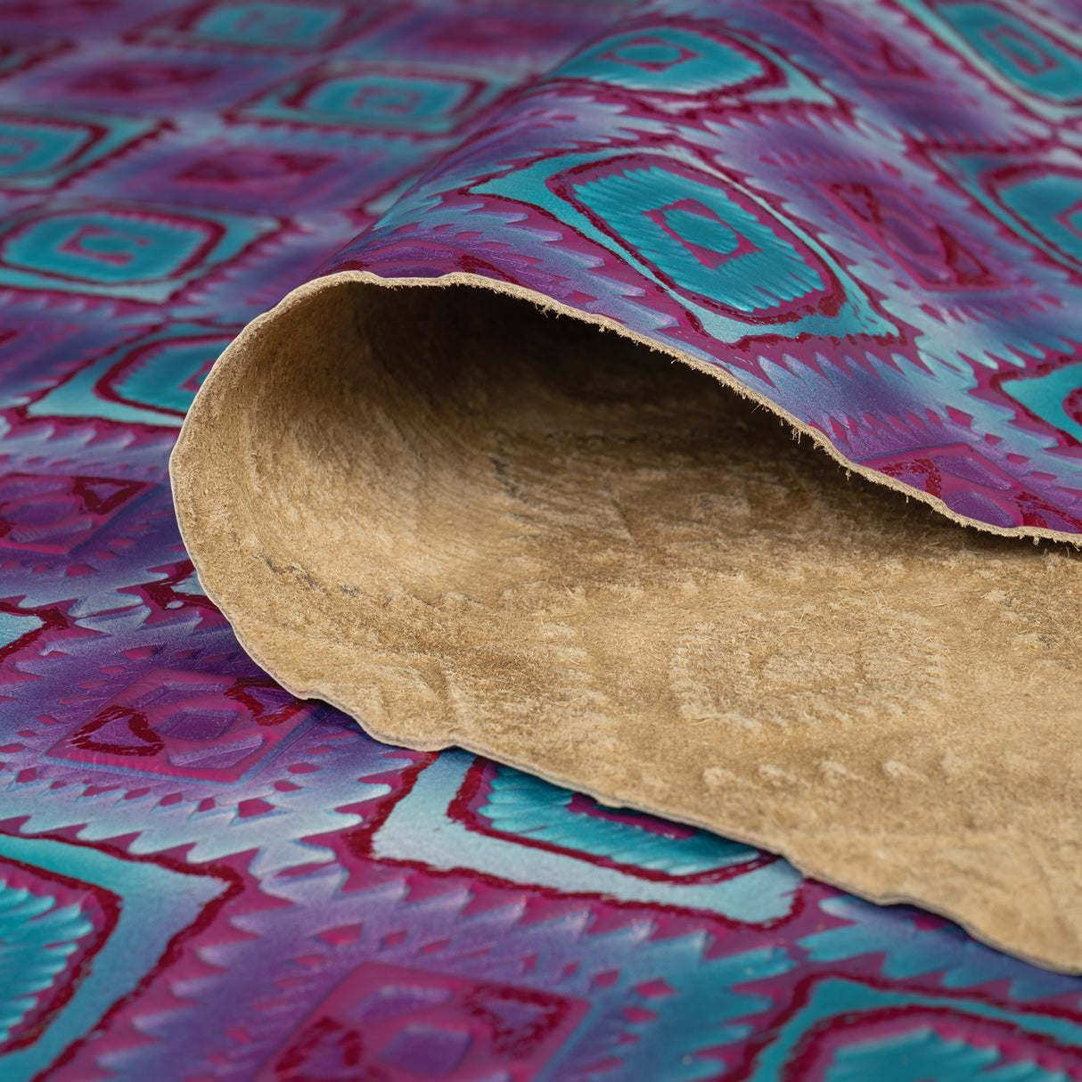 Embossed Leather, 2/3 oz., Aztec Rio