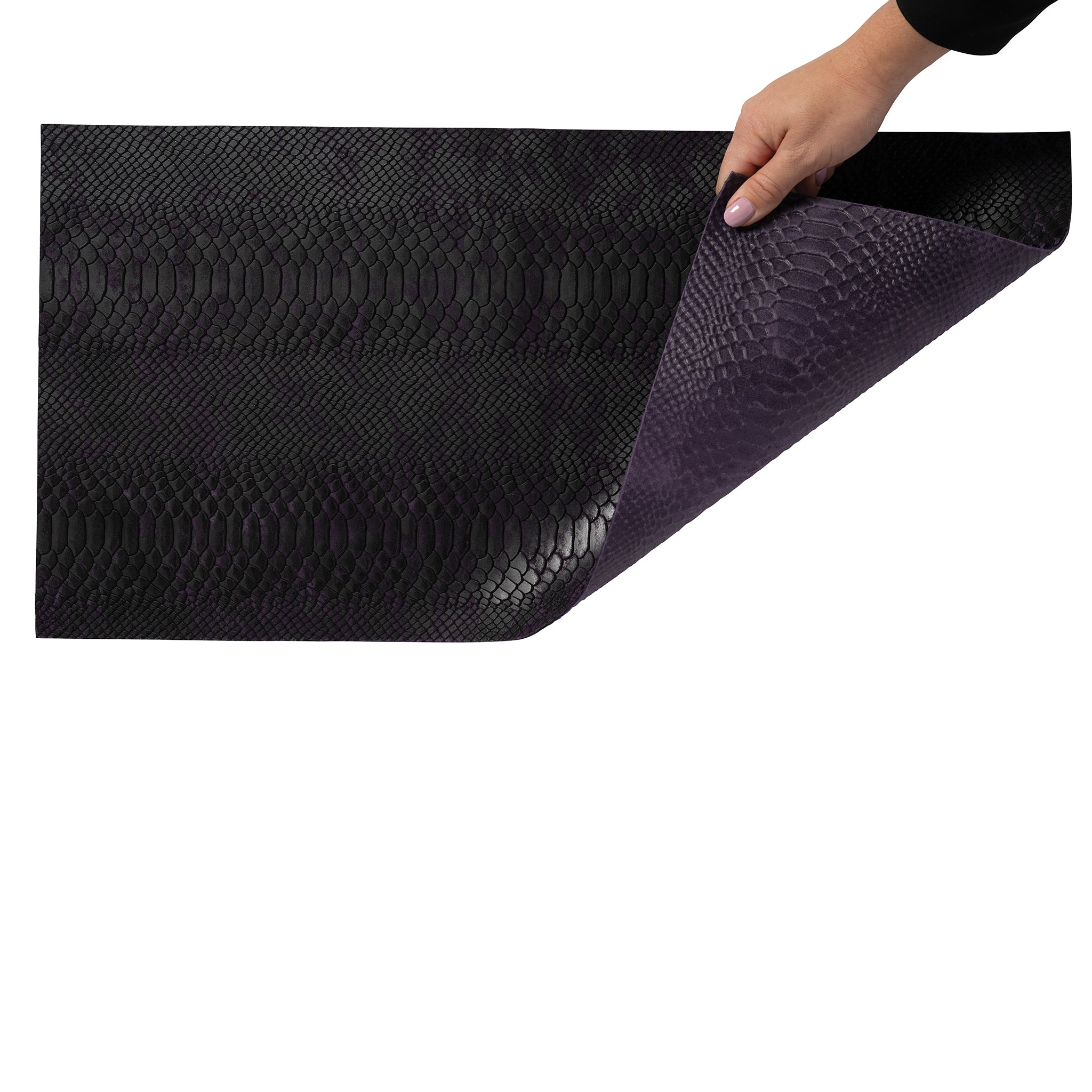 Exotic Embossed Leather, 3/4 oz. - Weaver Leather Supply