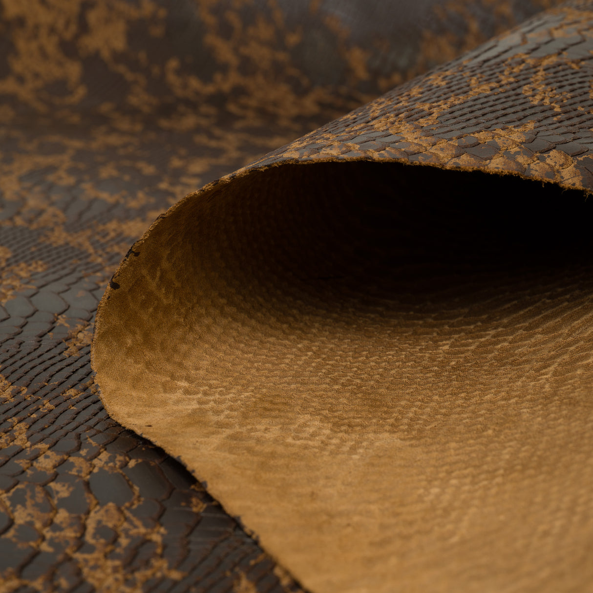 Exotic Embossed Leather, 3/4 oz.