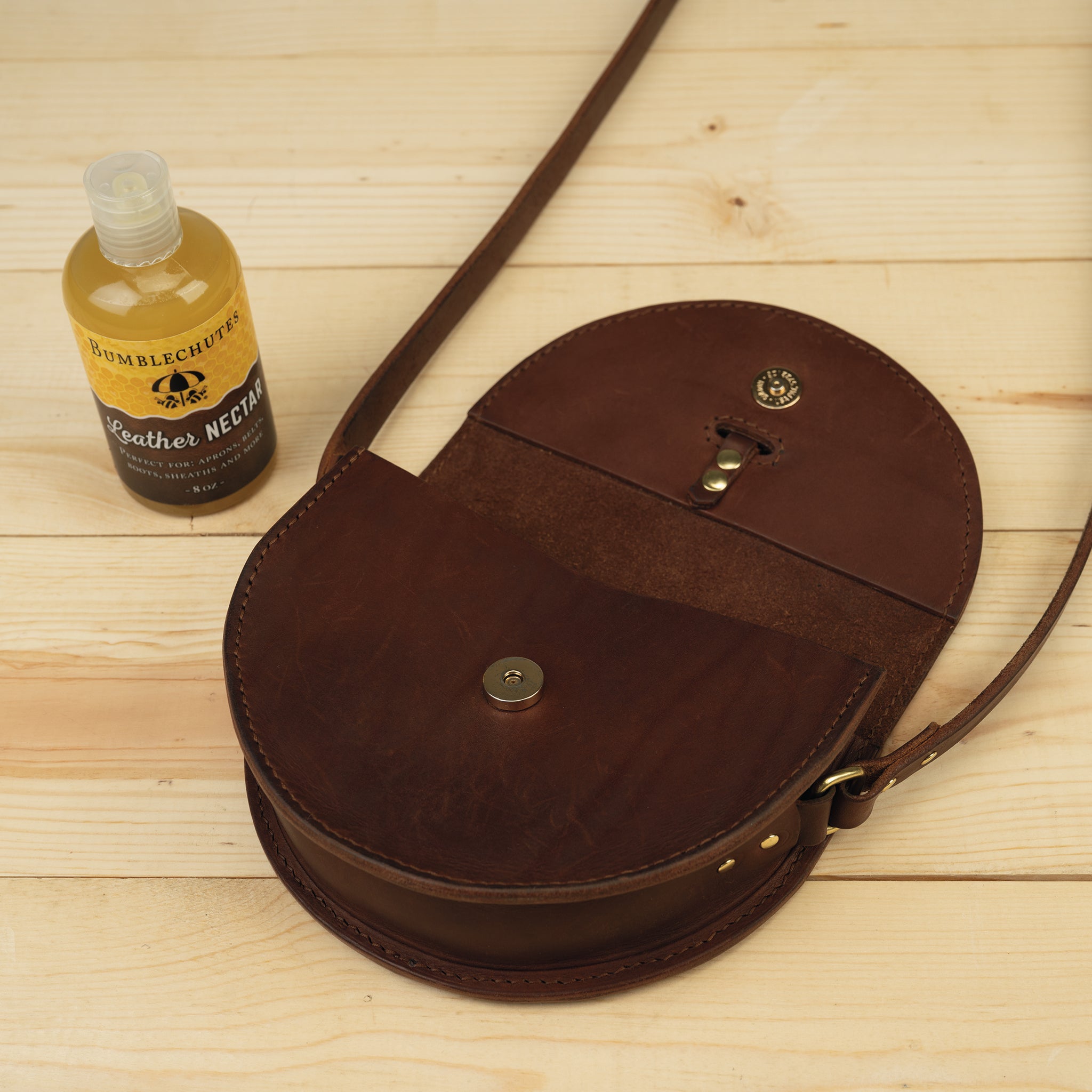 小物 petit bonheur Bumblechutes Leather Nectar, Natural Leather Conditioner