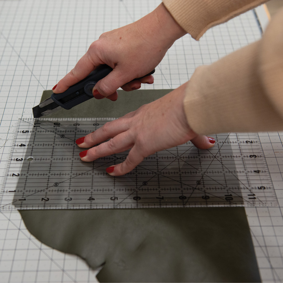 Weavers Ruler Acrylic Ruler - Weaver Leather Supply